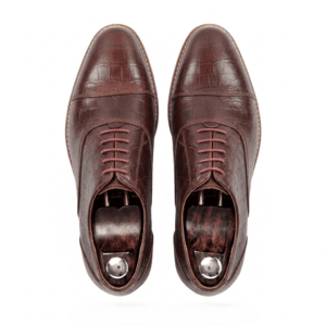 Brown Oxford office wear shoes by Calzoro4