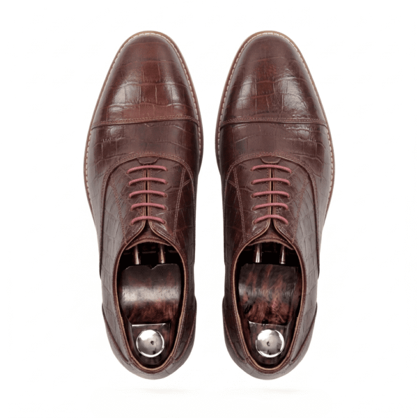 Brown Oxford office wear shoes by Calzoro4