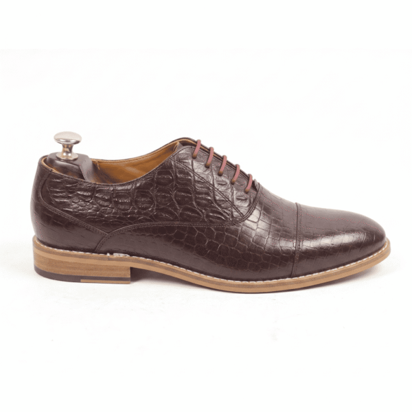 Brown Croc-Textured Oxford Shoes