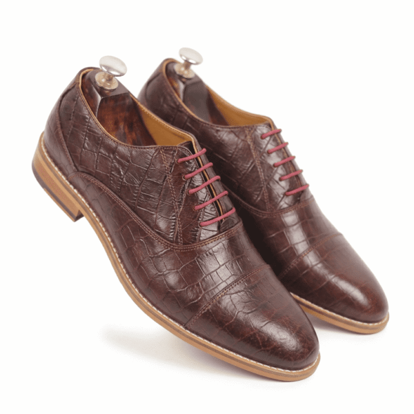 Brown Croc-Textured Oxford Shoes